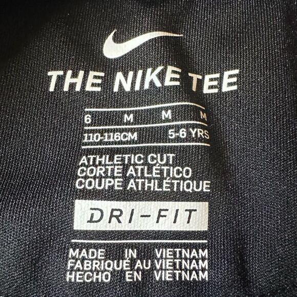 Nike Just Do It Girl’s T-Shirt (6) - Picture 5 of 5